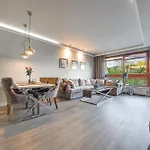 La Bagatelle By Baltica Apartments + Parking
